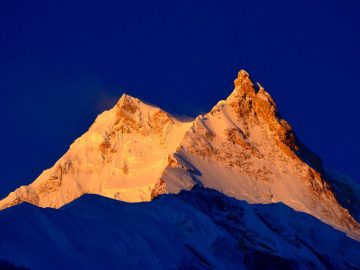 Manaslu Mountain