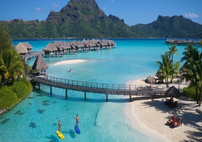 Bora Bora beach